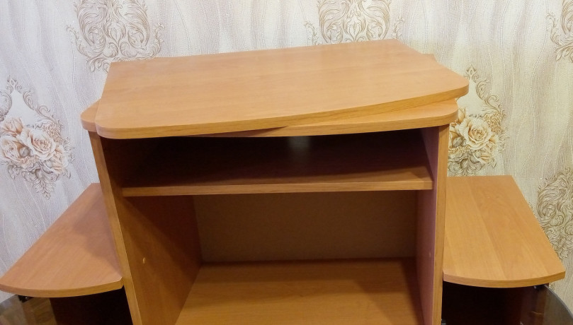 tumba-pod-tv-big-2
