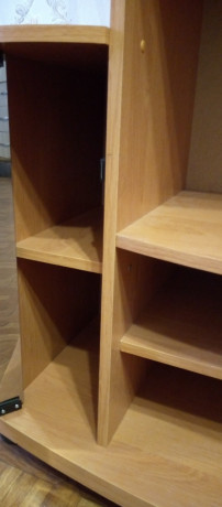 tumba-pod-tv-big-5