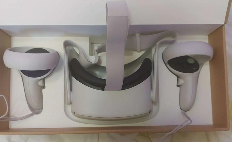 vrslem-vr-garnitura-oculus-quest-2-64gb-big-1