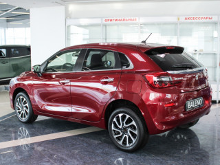 Новый Suzuki Baleno , 2022