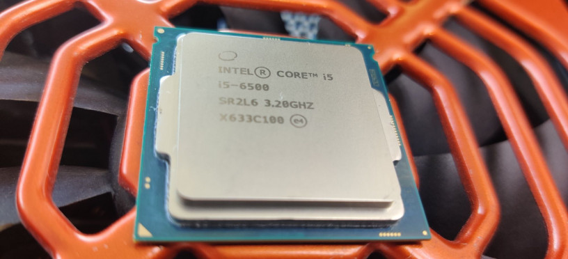 intel-core-i7-3770-5k-big-0