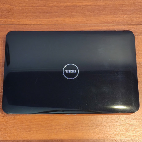 noutbuk-dell-vostro-1015-big-4