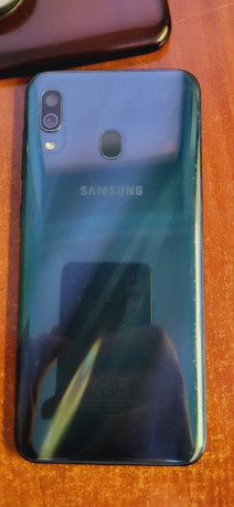 prodam-samsung-sm-a30-64gb-big-1