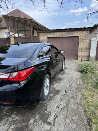 prodam-hyundai-sonata-2013g-24gdi-188-ls-big-4