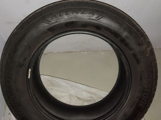 Продам шины Bridgestone