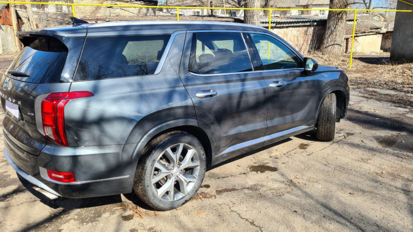 2020-hyundai-palisade-limited-big-2