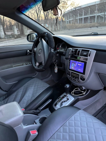 prodam-sevrole-lacetti-18-avtomat-big-2