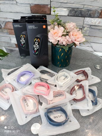 akciya-fitnes-braslet-xiaomi-mi-band-7-podarok-big-0