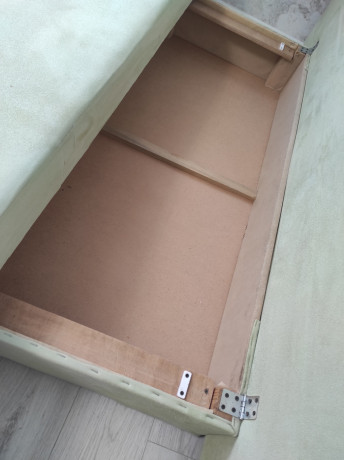prodaetsya-divan-v-otlicnom-sostoyanii-big-2