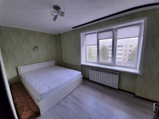 Продам двухкомнатную квартиру в городе Луганск, Ленинский район