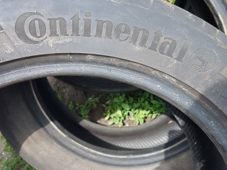 Продам резину 235/50 18